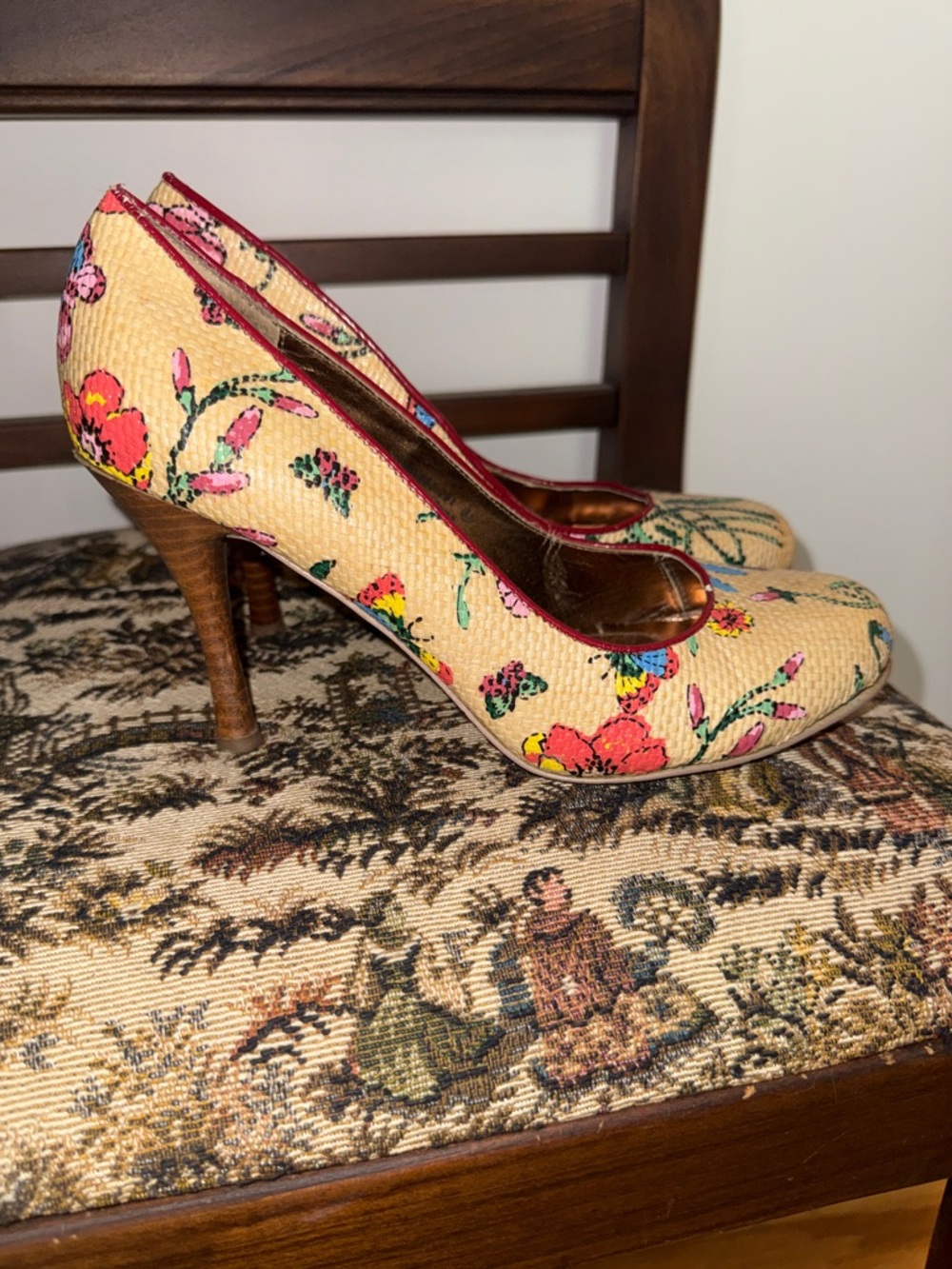 Naughty Monkey Floral Heels Pumps Straw Woven Multicolor Round Toe Size 8.5 - Picture 2 of 12